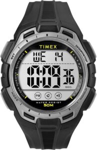 Timex Sport zegarek męski 43 mm – czarny pasek z żywicy, tarcza cyfrowa, koperta w kolorze czarnym, TW5M63600